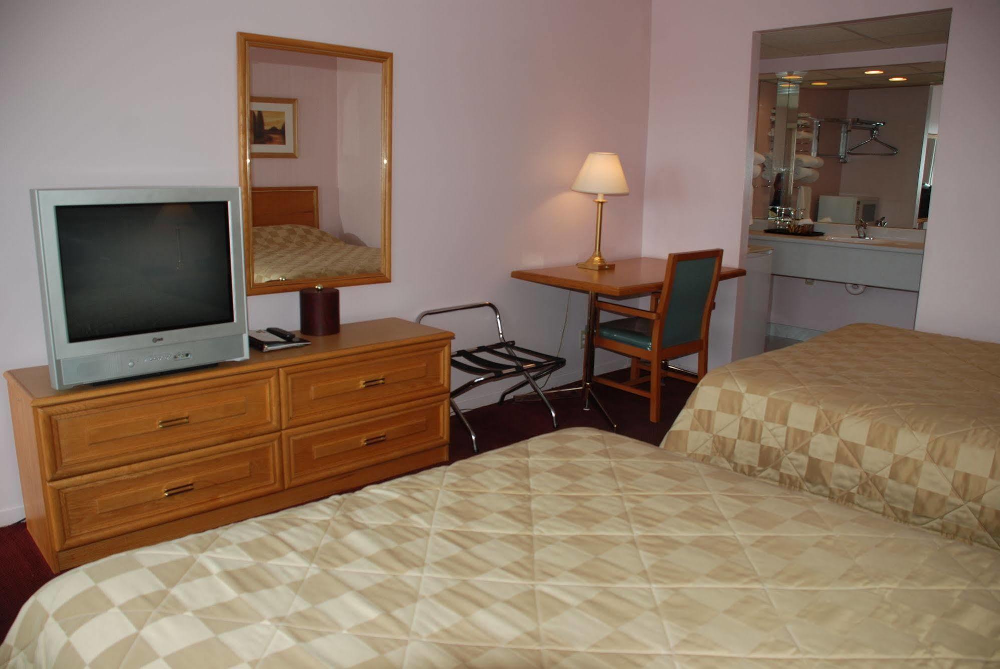Motel La Siesta Saint-Lambert-Chambly Εξωτερικό φωτογραφία